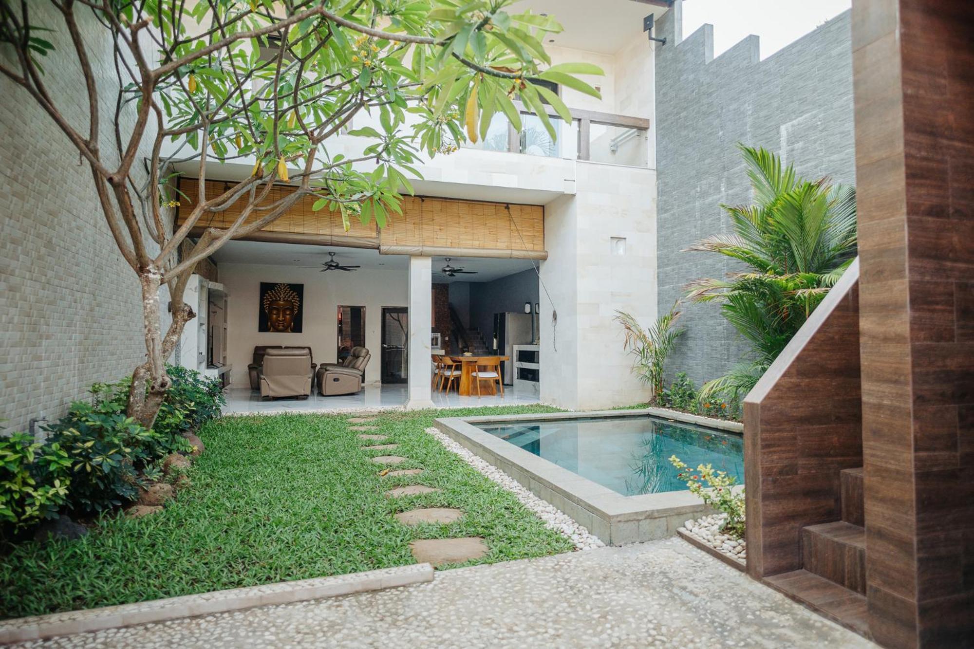 Lora: Retreat For Tranquility And Bliss Villa Sanur (Bali)