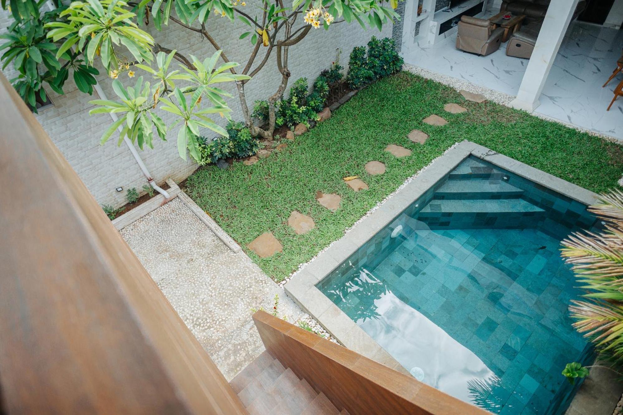 Lora: Retreat For Tranquility And Bliss Sanur (Bali)