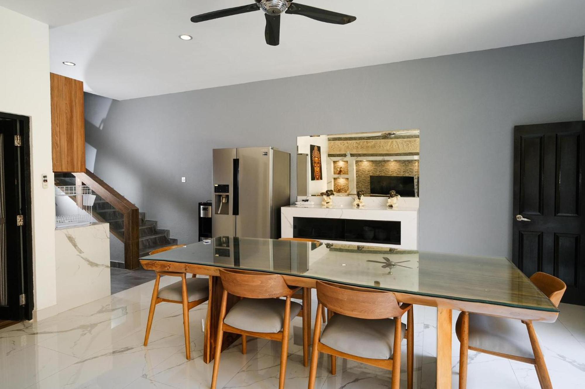Lora: Retreat For Tranquility And Bliss
