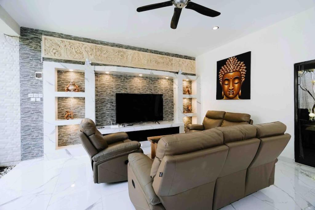 Lora: Retreat For Tranquility And Bliss Villa